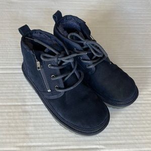 UGG Boys Suede Navy Boots Size Big Kids 4